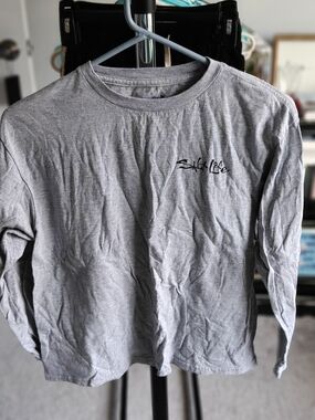 Salt Life Pirate Long Sleeve Tee in Light Gray
